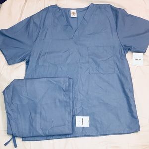 Scrub set